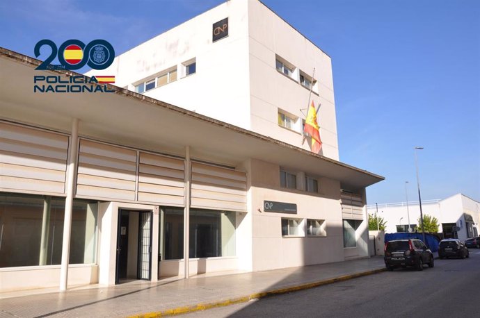 Fachada de la Comisaría de la Policía Nacional de Écija.