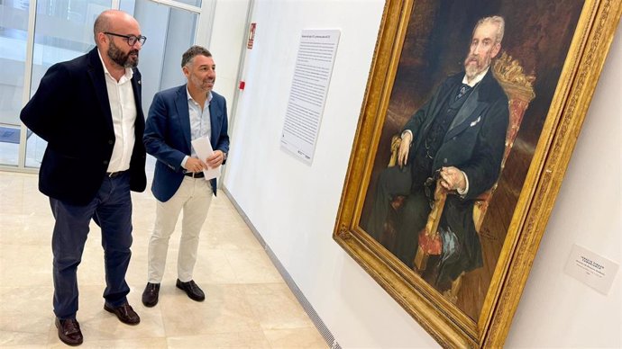 La exposición ha sido inaugurada por el vicepresidente de la Diputación y diputado provincial Juan Rosas, que también es teniente de alcalde del Ayuntamiento de Antequera, junto al concejal de Cultura, José Medina.