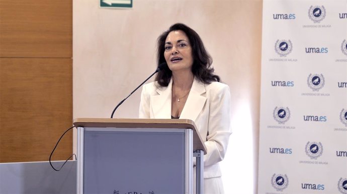 La catedrática de Traducción e Interpretación de la UMA, Gloria Corpas, Premio Nacional de Investigación 2024