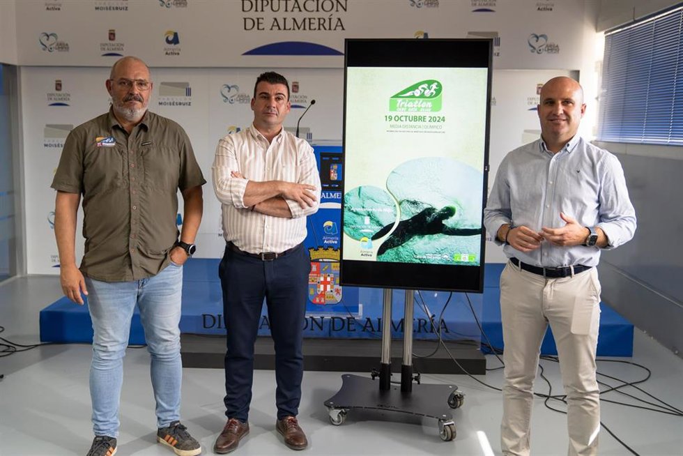 Presentación del XII Triatlón Cabo de Gata-Níjar.