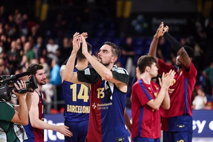 Tomas Satoransky of FC Barcelona celebrates the victory during the Turkish Airlines Euroleague, match played between FC Barcelona and Alba Berlin at Palau Blaugrana on October 11, 2024 in Barcelona, Spain.