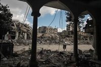 Aumentan a más de 2.400 los muertos y 11.200 los heridos por los bombardeos israelíes en Líbano