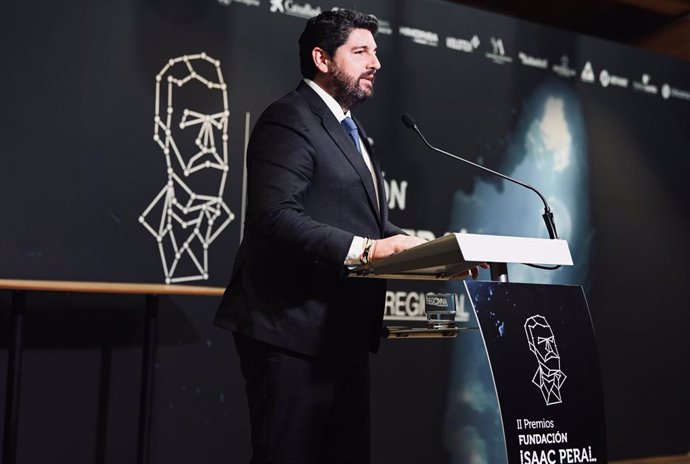 El presidente del Ejecutivo autonómico, Fernando López Miras, en la clausura de la segunda edición de los Premios Fundación Isaac Peral a la industria regional