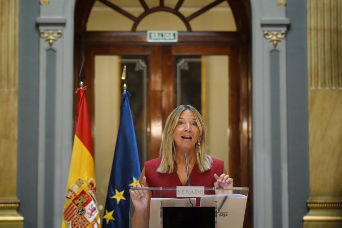 Archivo - La portavoz del PP en el Senado, Alicia García, durante una rueda de prensa en el Senado, a 28 de agosto de 2024, en Madrid (España). En su comparecencia, Alicia García ha anunciado la actividad del Grupo Popular en los próximos meses.