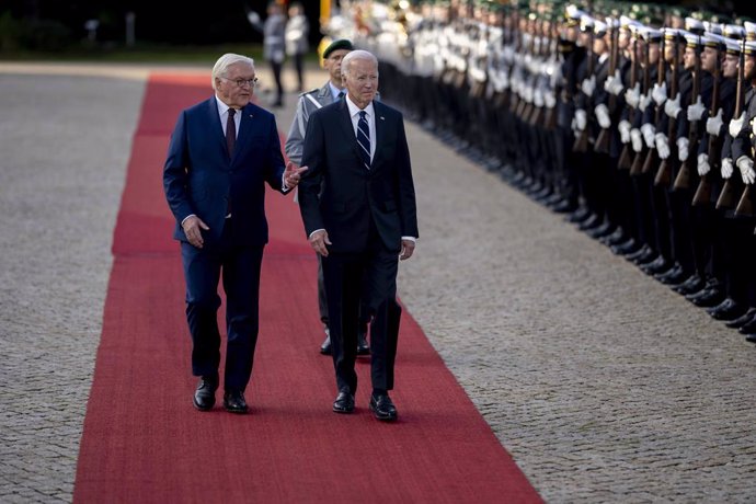 October 18, 2024, Berlin, Berlin, Germany: Military honors in the garden of Bellevue Palace with the American President, JOE BIDEN and the German President FRANK-WALTER STEINMEIER.