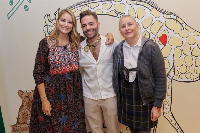 Alba Carillo, Rafael Salinas y Lucía Pariente