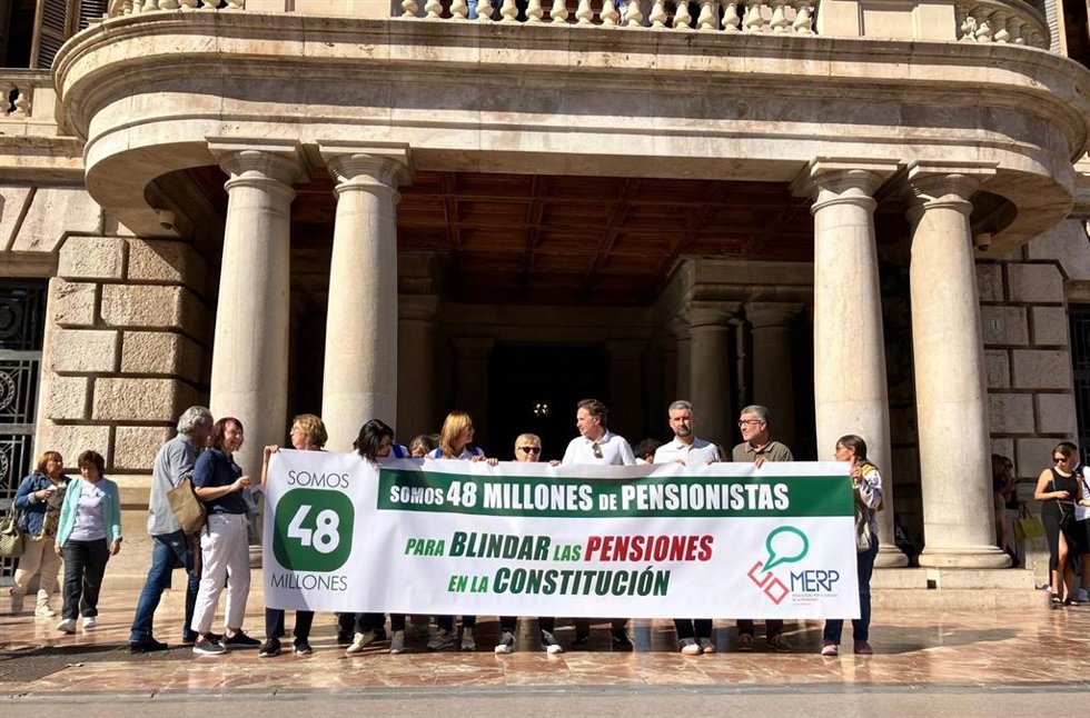 La plataforma MERP se concentra en Valncia para reivindicar que las pensiones "no se recorten" y "no se privaticen"