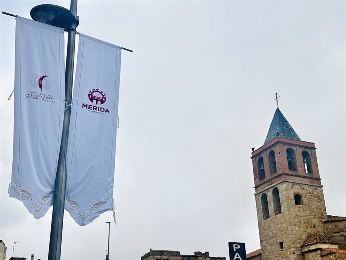 Banderola en la Basílica de Santa Eulalia de Mérida