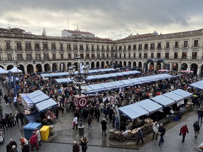 Archivo - Mercado de Navidad de Vitoria-Gasteiz