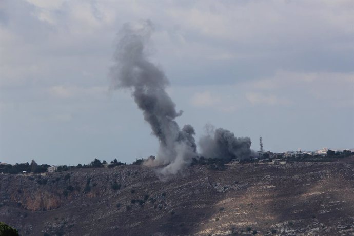 KHIAM, Oct. 18, 2024  -- This photo taken on Oct. 17, 2024 shows the smoke caused by Israeli airstrikes in Khiam, Lebanon. The death toll from Israeli airstrikes on Lebanon since the beginning of the Israel-Hezbollah conflict on Oct. 8, 2023, has reached 