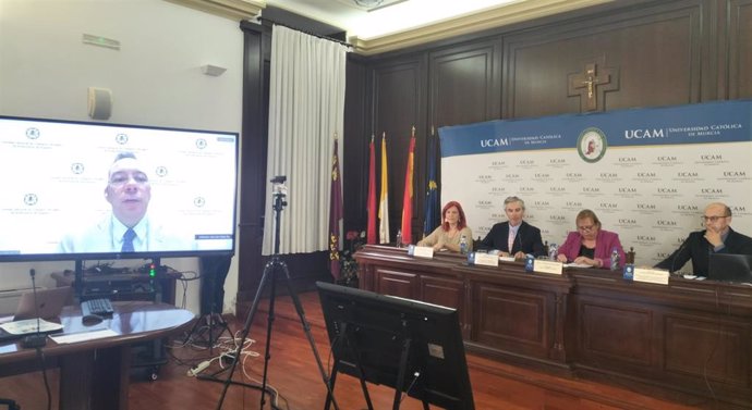 II Simposio Internacional de Enfermería y Salud Escolar que la UCAM