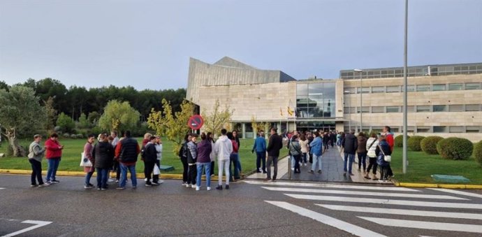 Oposiciones en Huesca a la oferta de empleo de personal especializado de servicios domésticos