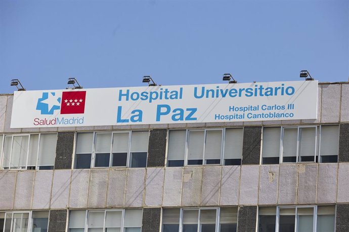 Archivo - Fachada del Hospital Universitario La Paz, a 24 de julio de 2022, en Madrid (España). Este centro hospitalario de titularidad pública fue inaugurado en 1964. Cinco décadas en las que han atendido a millones de ciudadanos de la Comunidad de Madri