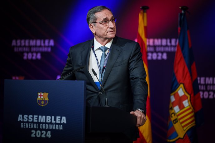 Valero Rivera en la Asamblea General Ordinaria 2024 del FC Barcelona, en la que fue proclamado Miembro de Honor del balonmano blaugrana