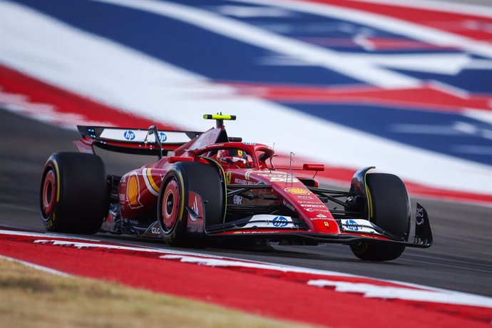 55 SAINZ Carlos (spa), Scuderia Ferrari SF-24, action during the Formula 1 Pirelli United States Grand Prix 2024, 19th round of the 2024 Formula One World Championship from October 18 to 20, 2024 on the Circuit of the Americas, in Austin, United States of