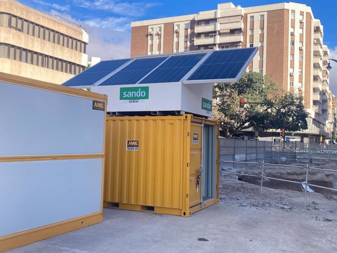 Un "cubo solar" mejora la eficiencia energética en las obras del metro de Málaga