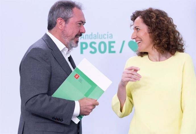 El secretario general del PSOE andaluz, Juan Espadas, y la secretaria generalde CCOO-A, Nuria López.