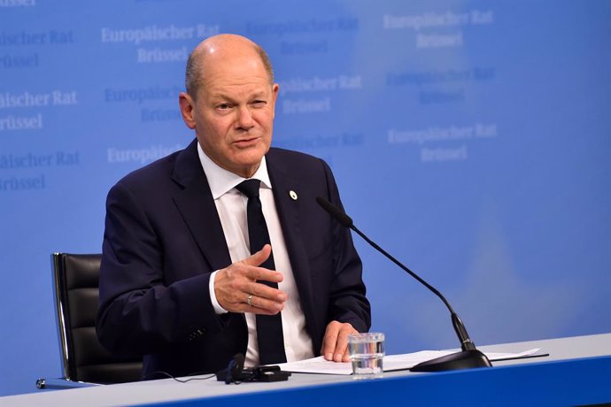 HANDOUT - 17 October 2024, Belgium, Brussels: German Chancellor Olaf Scholz speaks during a press conference after attending the extraordinary summit of European Union heads of state and government. 