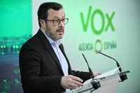 Vox tilda a Ayuso de "actriz consumada" y cuestiona que no se reúna con Sánchez si ella "aplica políticas de izquierdas"