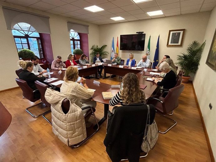 El Equipo de Gobierno del Ayuntamiento de Alcalá de Guadaíra ha aprobado este lunes en Junta de Gobierno Local el proyecto de Ordenanza reguladora de la OAC.