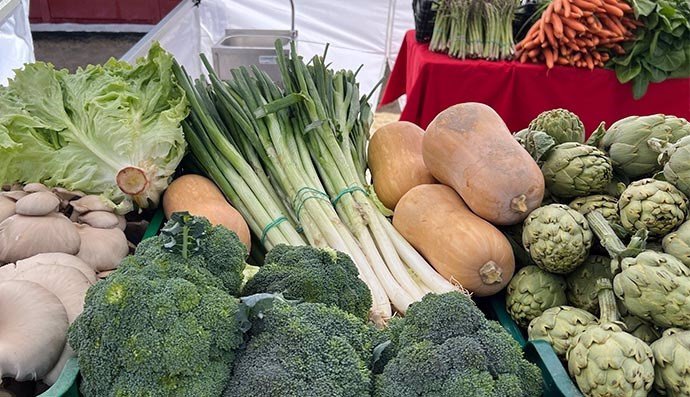 Más de 10.000 personas visitaron el mercado de productores de Asaja 'De la tierra madrileña a tu plato'