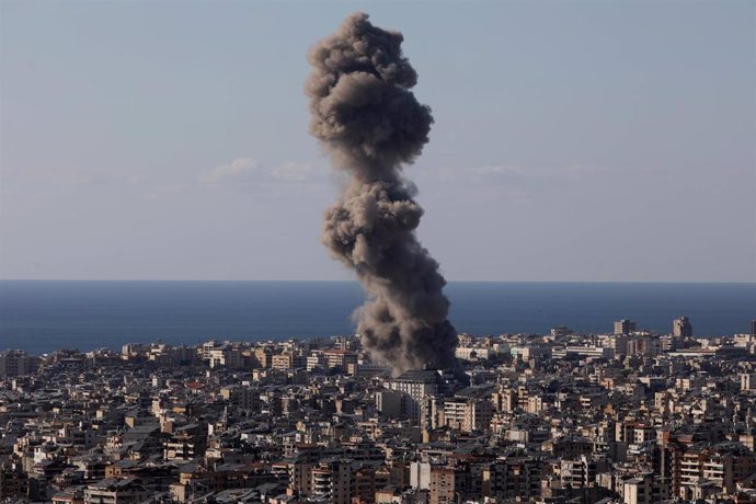 BEIRUT, Oct. 20, 2024  -- Smoke billows following Israeli airstrikes in the southern suburb of Beirut, Lebanon, Oct. 19, 2024.   The death toll from Israeli airstrikes on Lebanon since the beginning of the Israel-Hezbollah conflict has reached 2,448, with