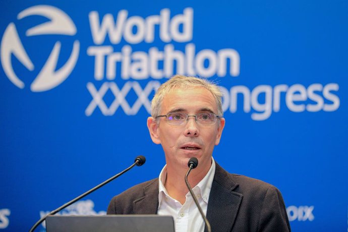 Archivo - El español Antonio Fernández Arimany, nuevo presidente de World Triathlon