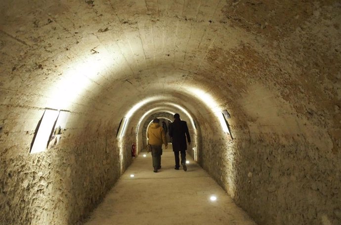 Archivo - Túnel Calderón de la Barca en Cuenca