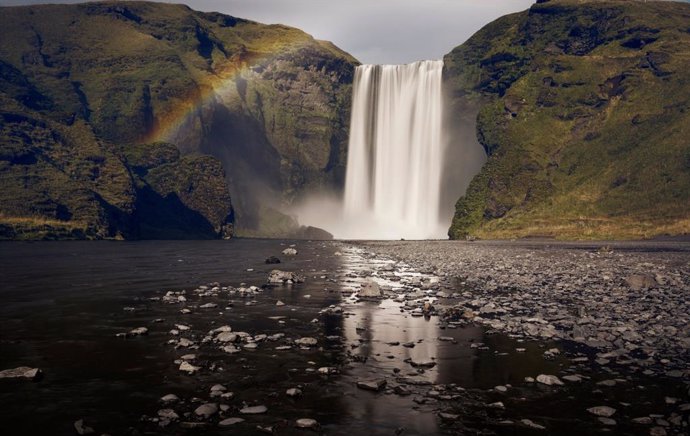 Circuitos guiados, especial fin de año y rutas en coche, las propuestas de Islandia Tours para invierno.