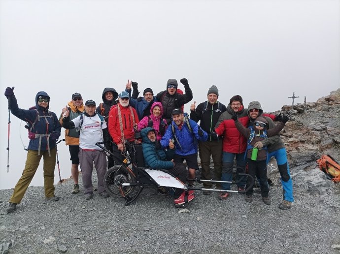 Albert Cogul se convertirá en el primer español con lesión medular en alcanzar el campamento base del Everest