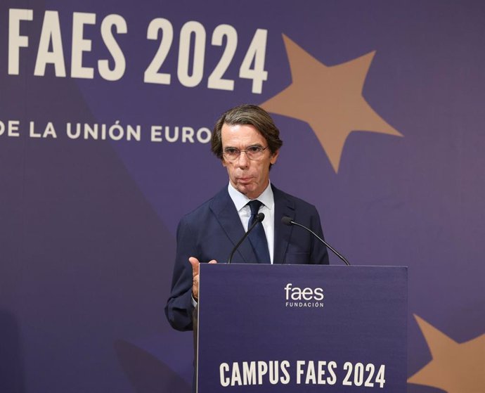 El expresidente del Gobierno José María Aznar interviene durante la clausura del campus FAES ‘La renovación de la Unión Europea', en el Hotel Petit Palace Savoy Alfonso XII, a 26 de septiembre de 2024, en Madrid (España).