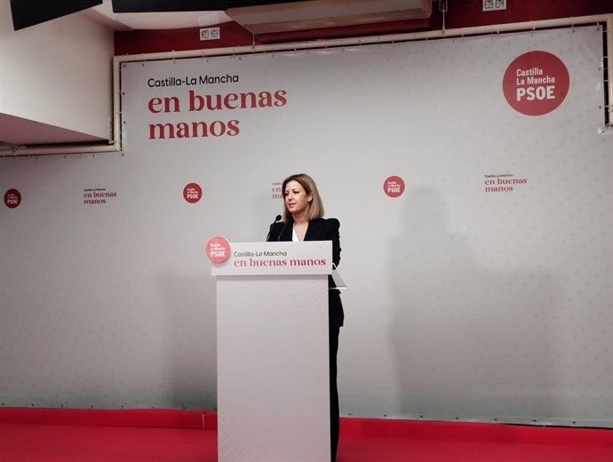 La portavoz del Grupo Parlamentario Socialista en las Cortes de Castilla-La Mancha, Ana Isabel Abengózar.