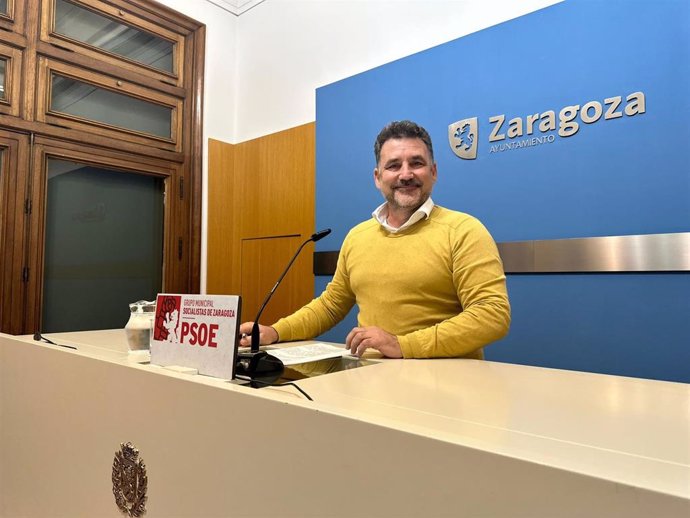 El concejal del grupo municipal del PSOE en el Ayuntamiento de Zaragoza, Paco Galán