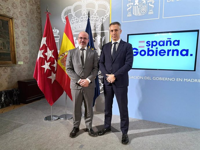 Archivo - El delegado del Gobierno en Madrid, Francisco Martín, ha recibido esta mañana en la sede de la Delegación del Gobierno de España en Madrid al consejero de Medio Ambiente, Agricultura e Interior de la Comunidad, Carlos Novillo,