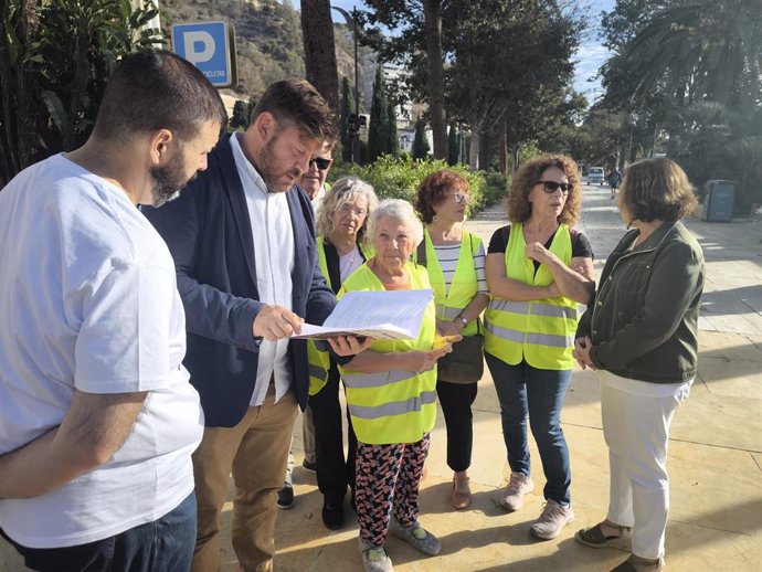 Nicolás Sguiglia, concejal de Con Málaga, destaca que "el colapso administrativo en el que se encuentra el sistema de dependencia está vulnerando los derechos de las personas más indefensas".