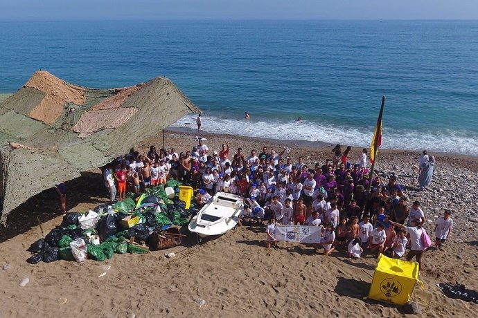 Archivo - LIBERA de SEO/BirdLife y Ecoembes lanza su campaña para extraer y analizar la basuraleza en entornos marinos