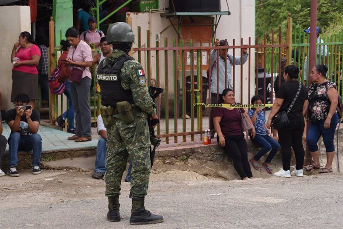 Archivo - President Obrador announced, following local media reports of violence between drug cartels in the village of Tila, in the state of Chiapas, over the weekend. Photo: Isaac Guzman/dpa