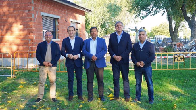 Conrado Íscar, durante la visita al centro.