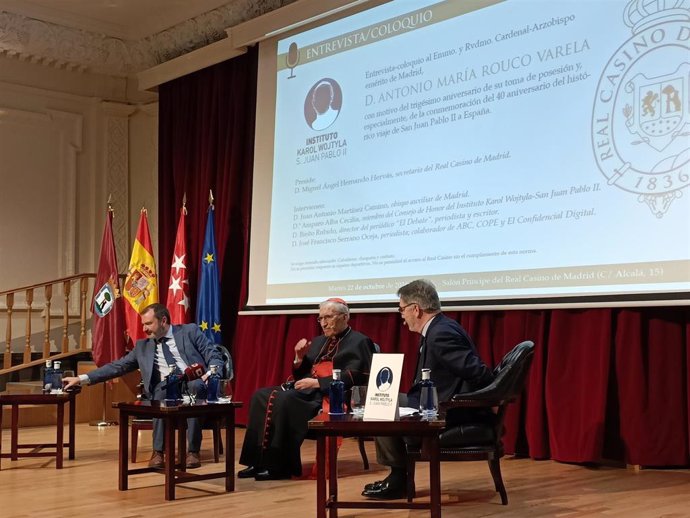 El cardenal Antonio María Rouco Varela, entrevistado por Bieito Rubido y José Francisco Serrano Oceja.