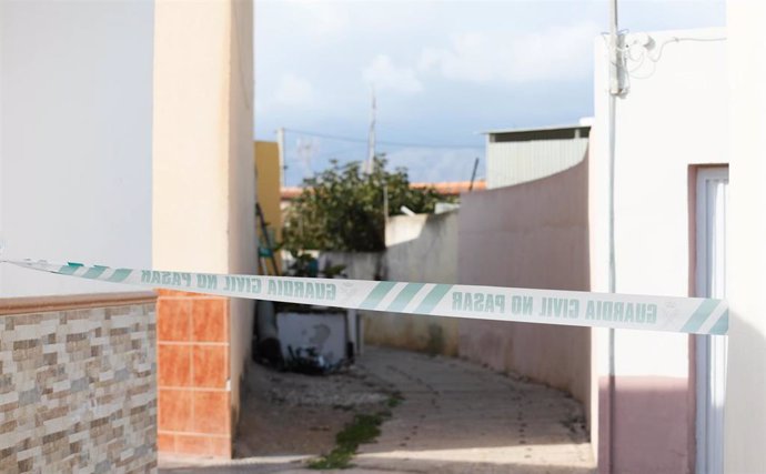 Calle donde se ha producido el crimen de una mujer de 41 años en La Mojonera (Almería) supuestamente a manos de su pareja sentimental.