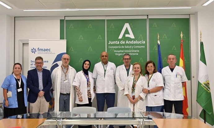 Una decena de intérpretes voluntarios atiende necesidades de comunicación en habla no castellana en el Hospital Clínico