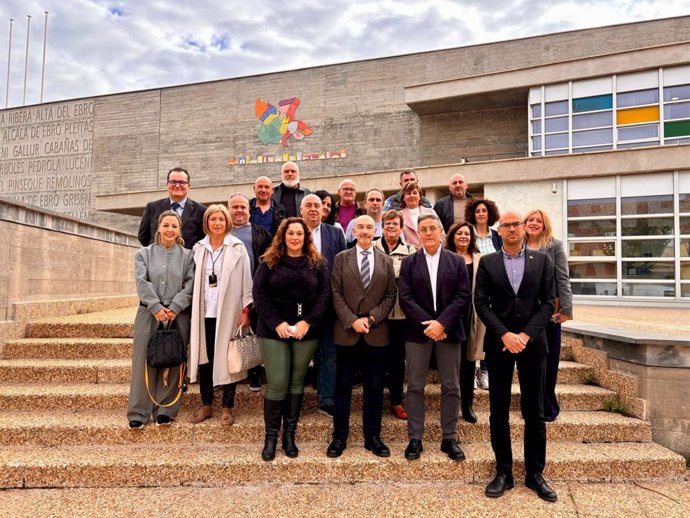 Visita del delegado del Gobierno en Aragón, Fernando Beltrán, a la Comarca de la Ribera Alta del Ebro.