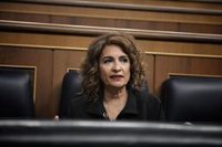 Montero emplaza a Ayuso a dimitir tras las gastos declarados por su pareja: "La situación es insostenible"