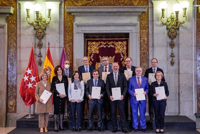 La comunidad universitaria se suma a la elaboración del nuevo Plan General de Ordenación Urbana de Madrid (PGOUM), después de que el alcalde de la capital, José Luis Martínez-Almeida