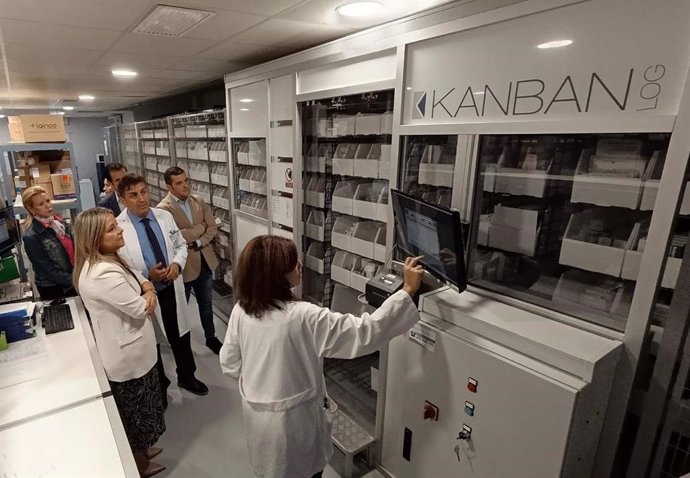 Visita a la Unidad de Farmacia del Hospital de Úbeda.