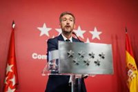 La Comunidad ve "curioso" que el Gobierno hable de absentismo laboral cuando Sánchez "se tomó cinco días de reflexión"