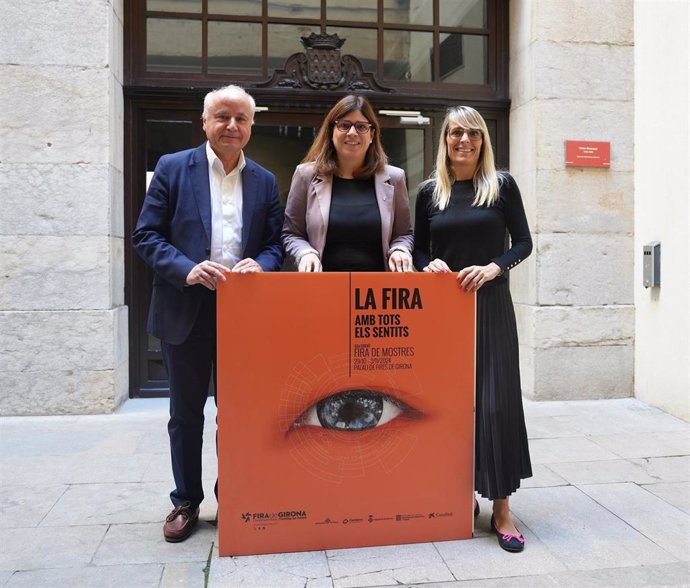 La primera teniente de alcalde del Ayuntamiento de la ciudad, Gemma Geis; el presidente de la Cámara de Girona, Jaume Fàbrega, y la directora de Fira de Girona, Coralí Cunyat