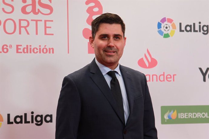 Archivo - David Aganzo, president of AFE (Spanish Women's Soccer Association) poses for a photo during the 16th edition of the As Sports Awards at The Westin Palace on December 20, 2022 in Madrid, Spain.