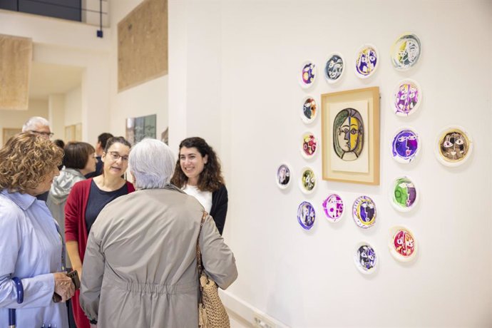 La UJI inaugura la exposición 'Arte para aprender: la escuela crea y transforma la educación artística'