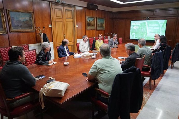 Una delegación de Coimbra (Portugal) visita Vitoria-Gasteiz para conocer el BEI